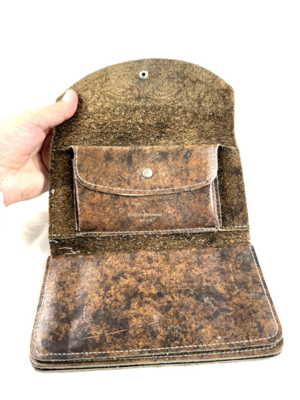 Cowhide Brazil Tooled Brown Leather Wallet - Picture 4 of 15